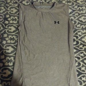 Under armour tank